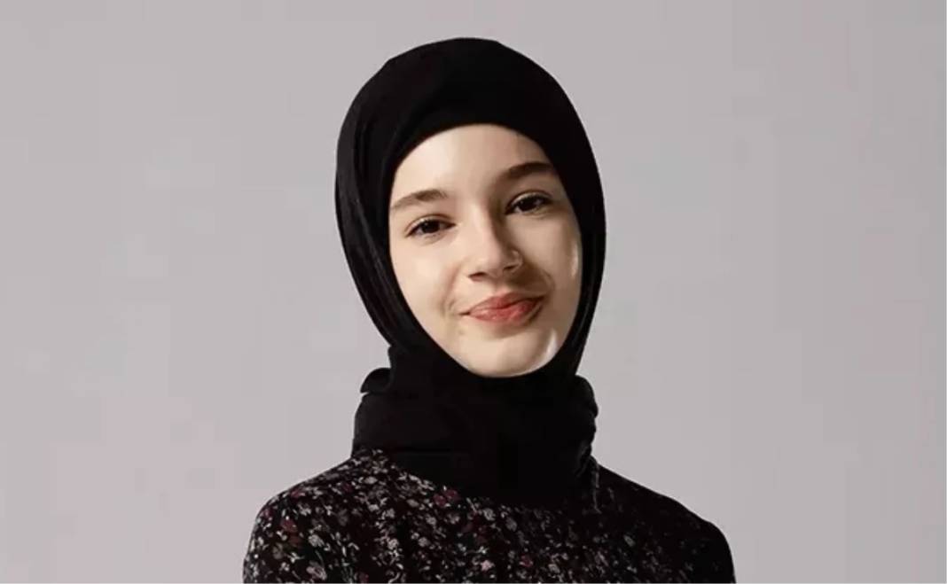 Kızıl Goncalar’ın Zeynep’ini gören şaşkına dönüyor! Resmen Türk Mathilda: Tarzıyla büyük beğeni topladı 3